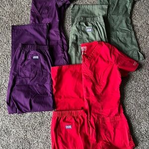 Cherokee Scrubs - XS, S